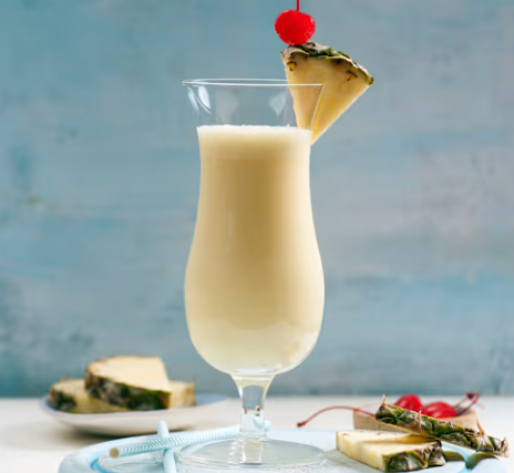 Cócteles ( Piña colada )